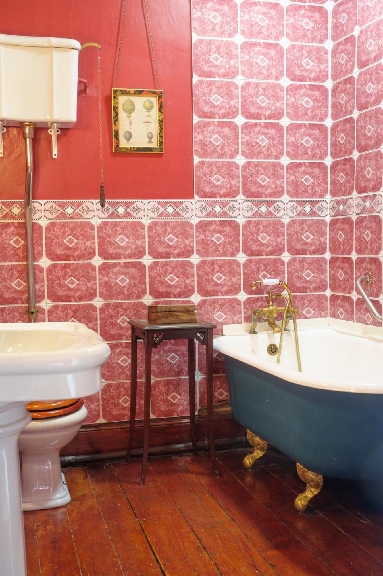 Harrisons Hall Bed & Breakfast Hotel Mold Ngoại thất bức ảnh
